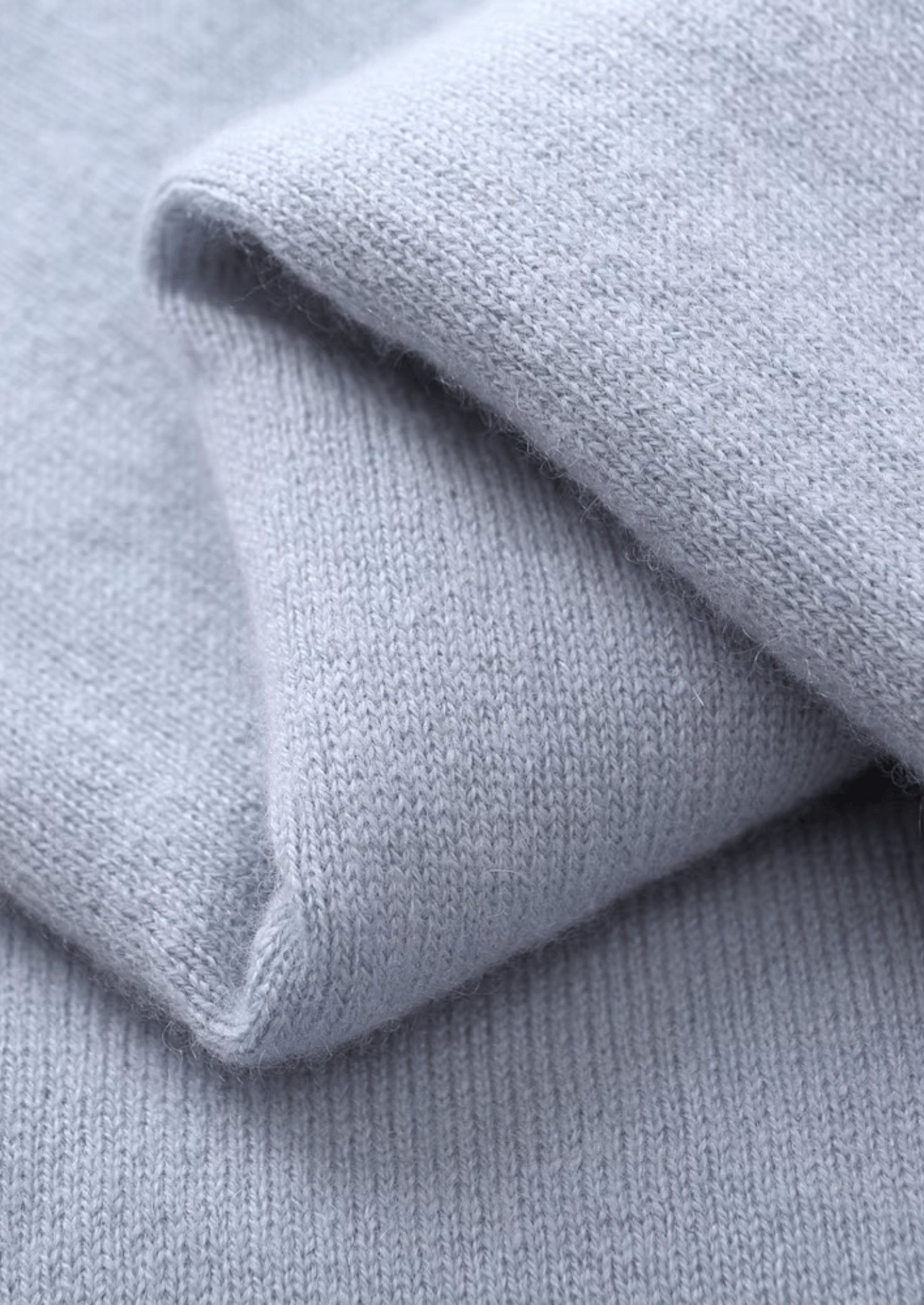 WOOL ZIP CARDIGAN