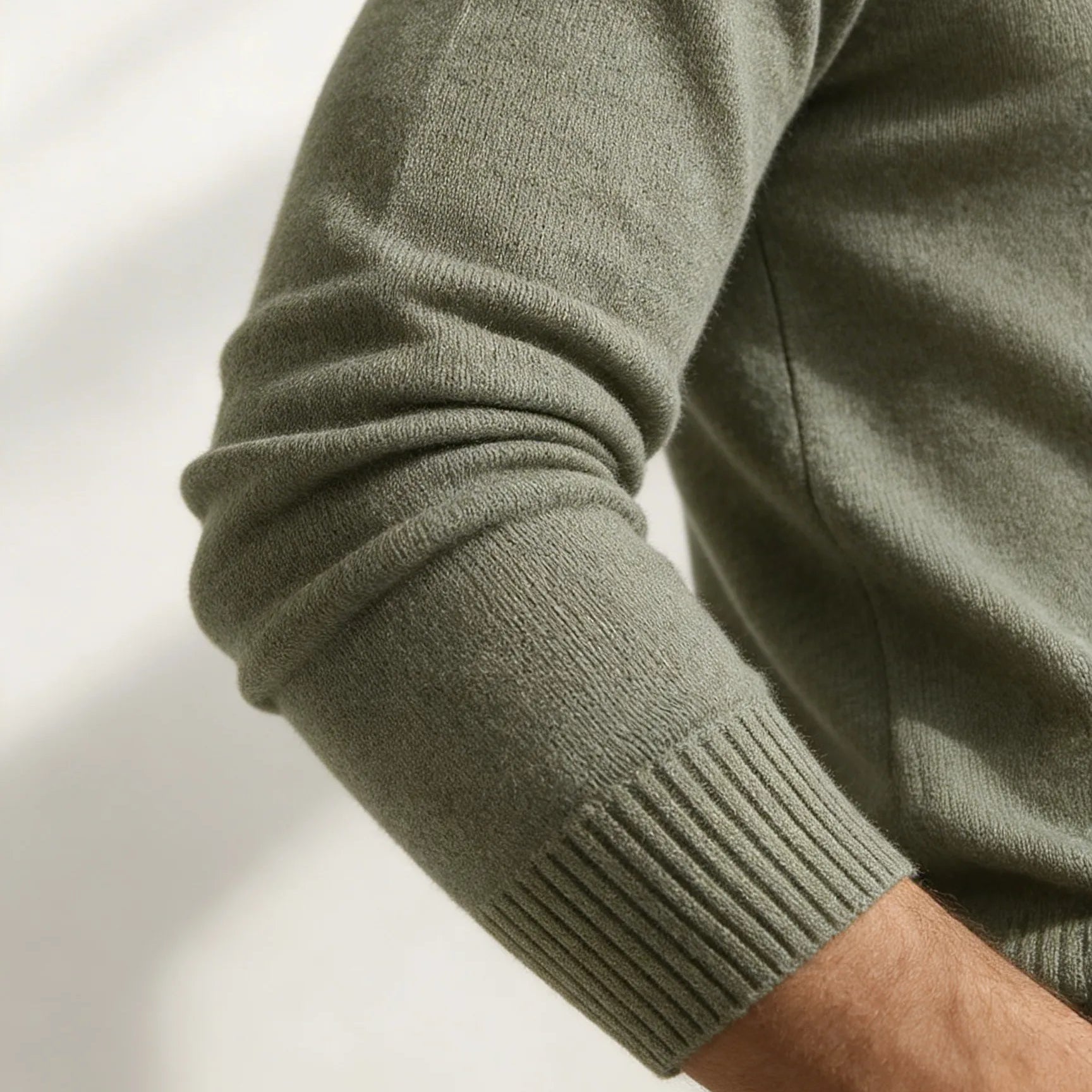 Lumière Cashmere Soft V-Neck
